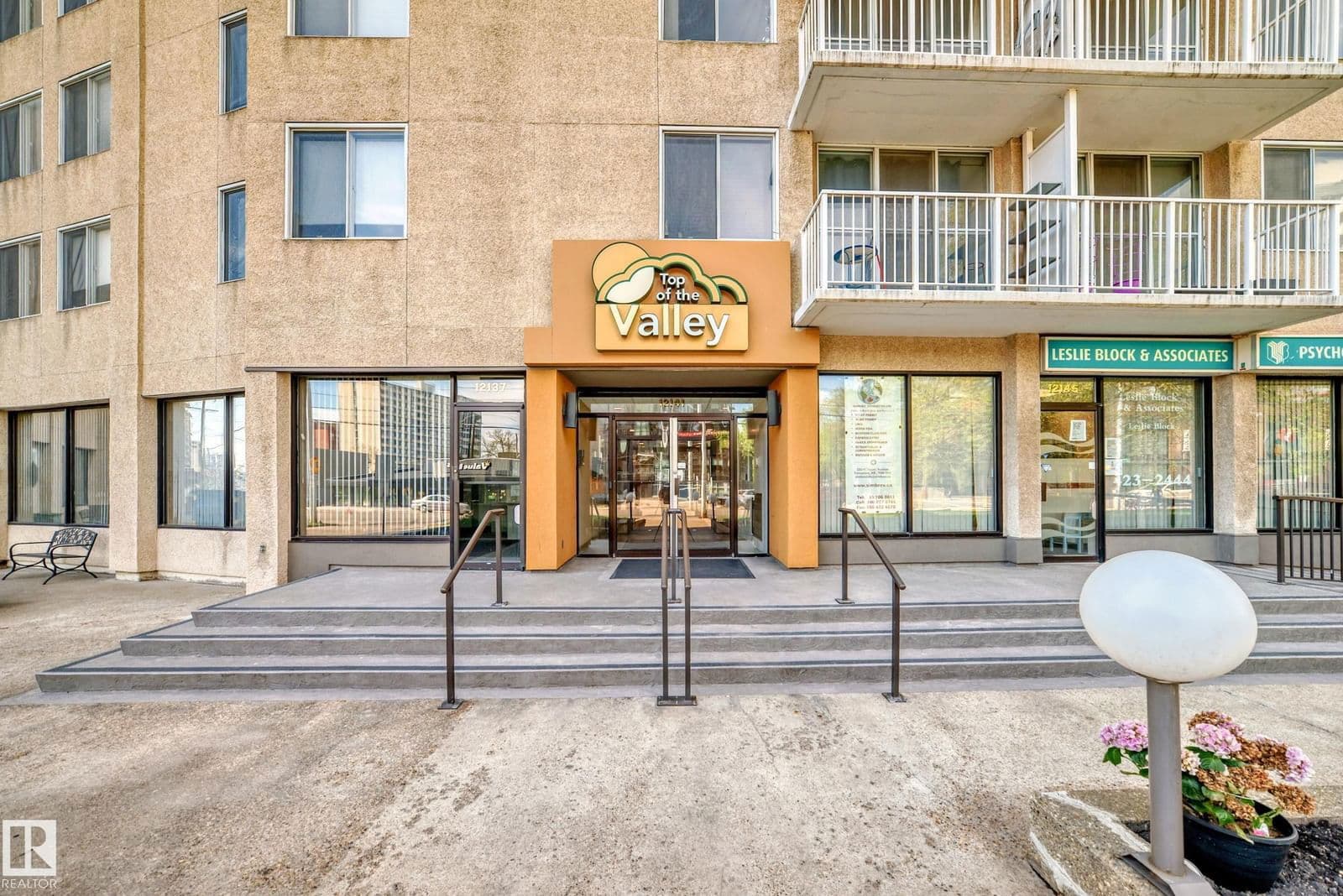 Sold property in Wîhkwêntôwin