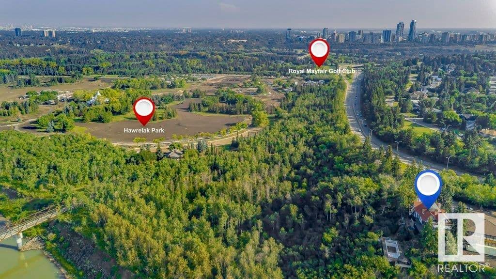 8638 SASKATCHEWAN Drive Edmonton