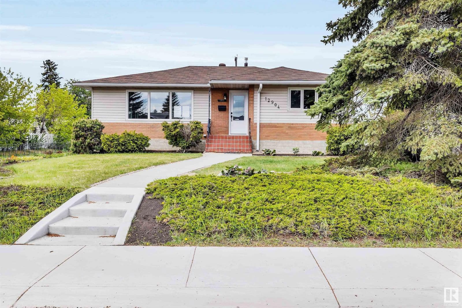 12904 95A Street Edmonton