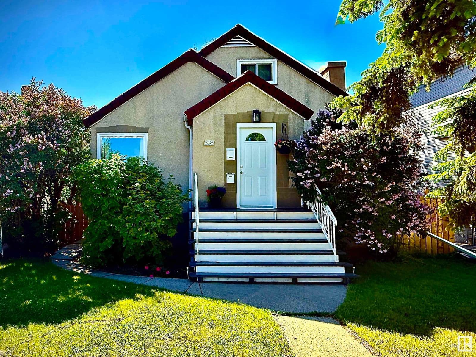 11522 101 Street Edmonton