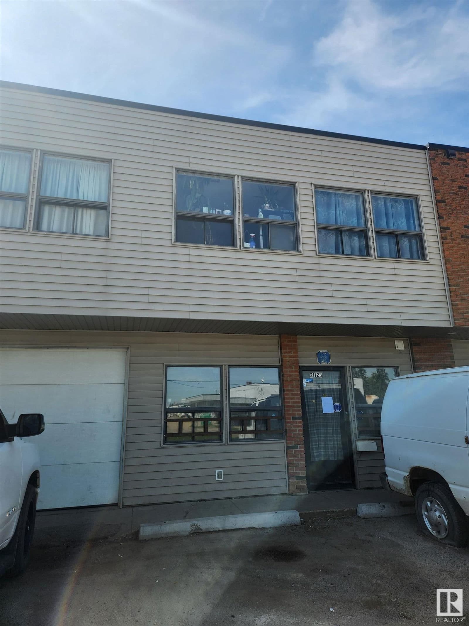 21123 108 Avenue Edmonton