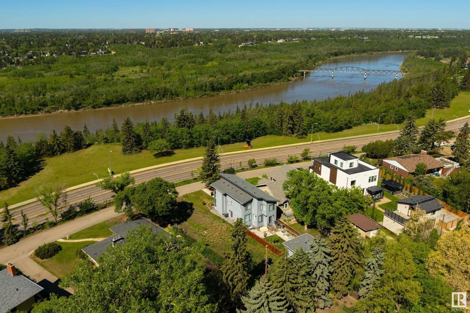 8307 SASKATCHEWAN Drive Edmonton