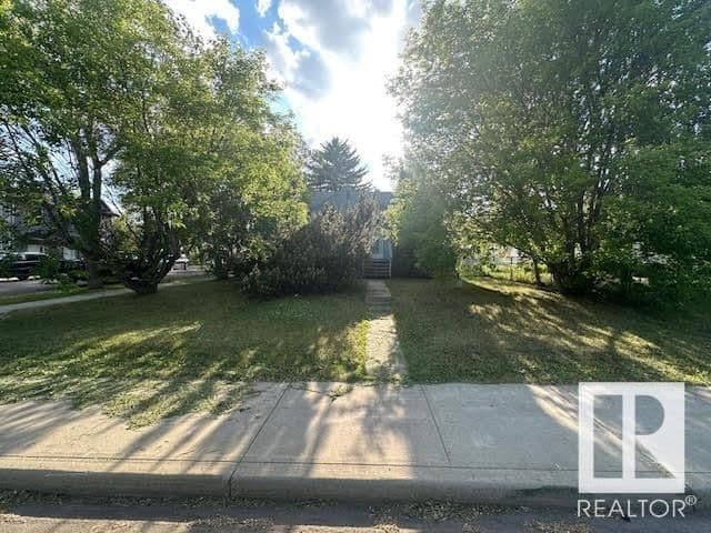 12304 88 Street Edmonton