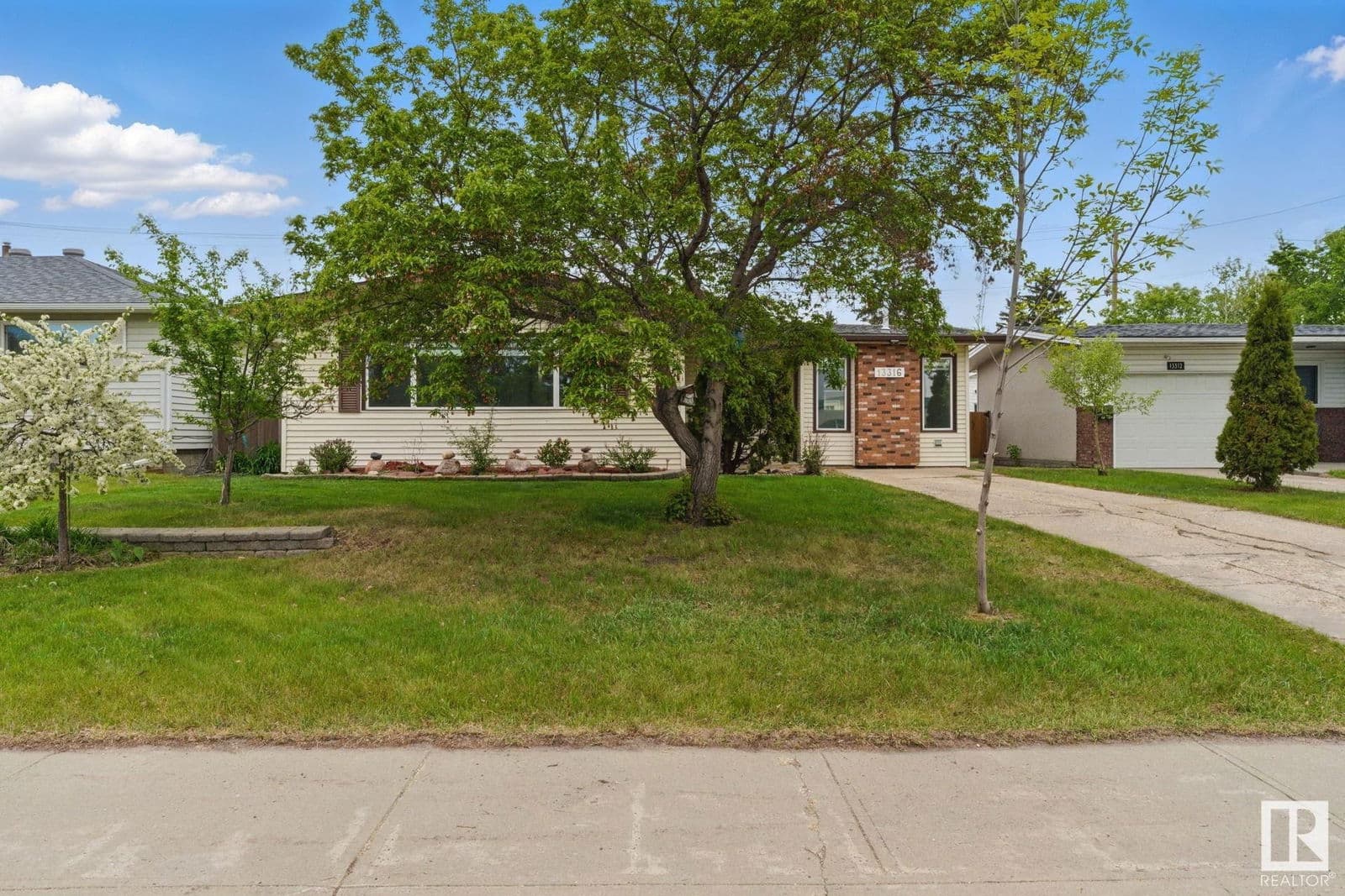 13316 136 Avenue Edmonton