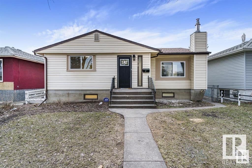 12319 96 Street Edmonton