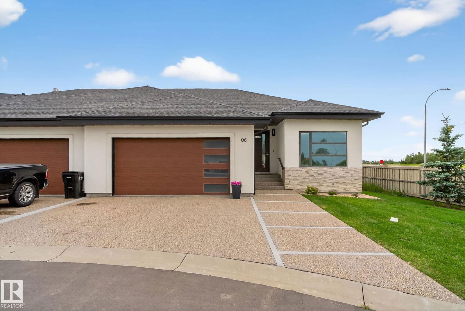 Sold property in Macewan