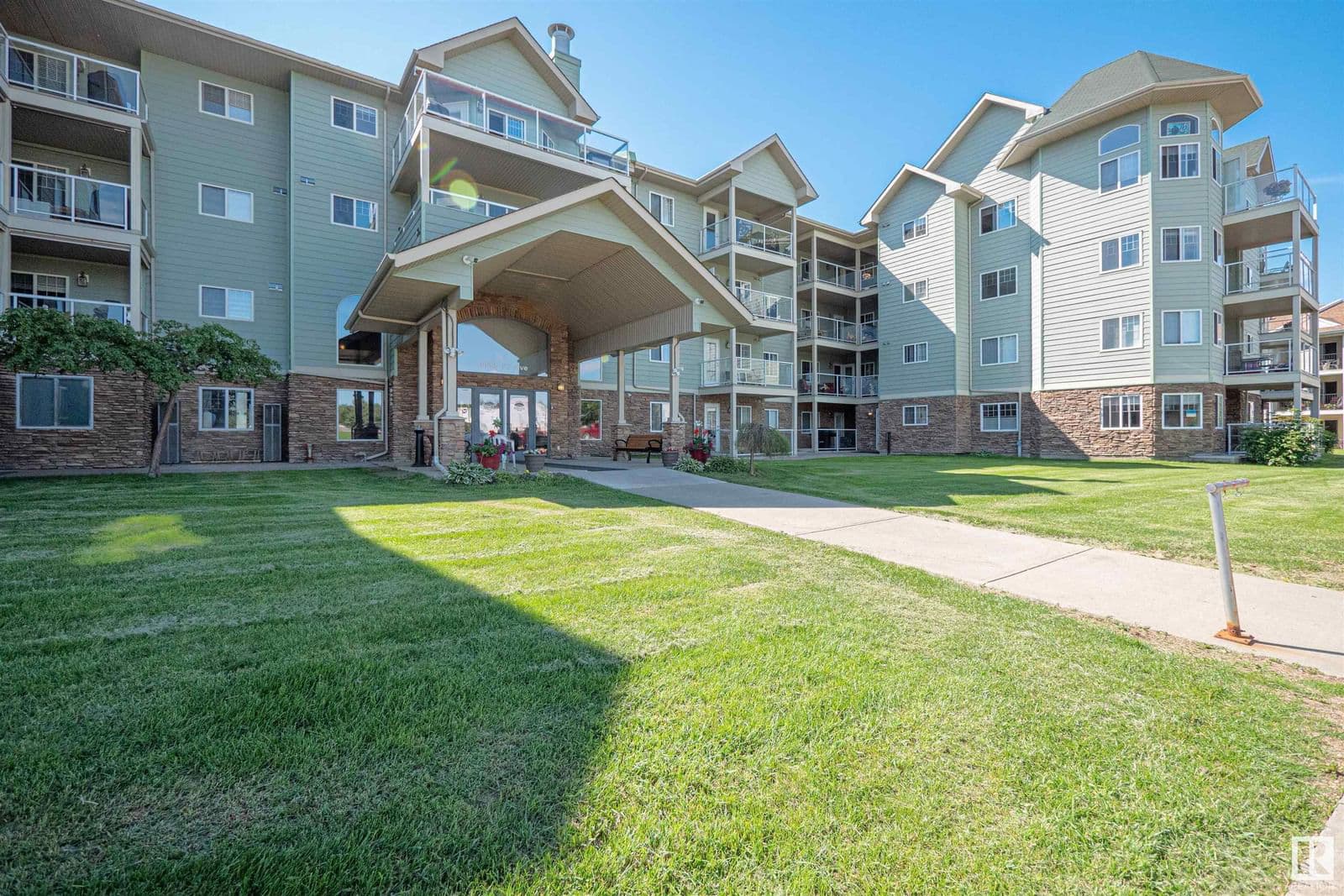 Sold property in Sherridon Heights
