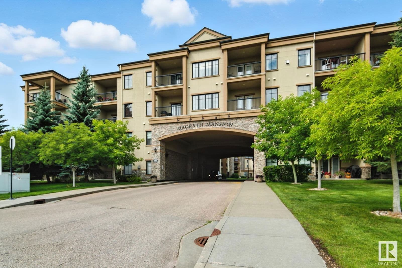 Sold property in Magrath Heights