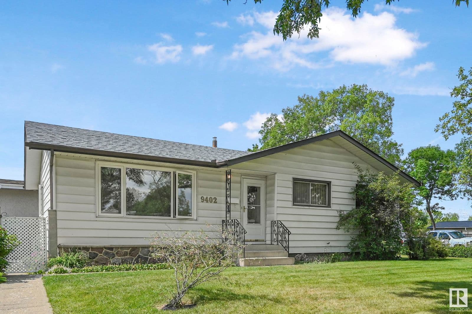 Sold property in Sherridon Heights