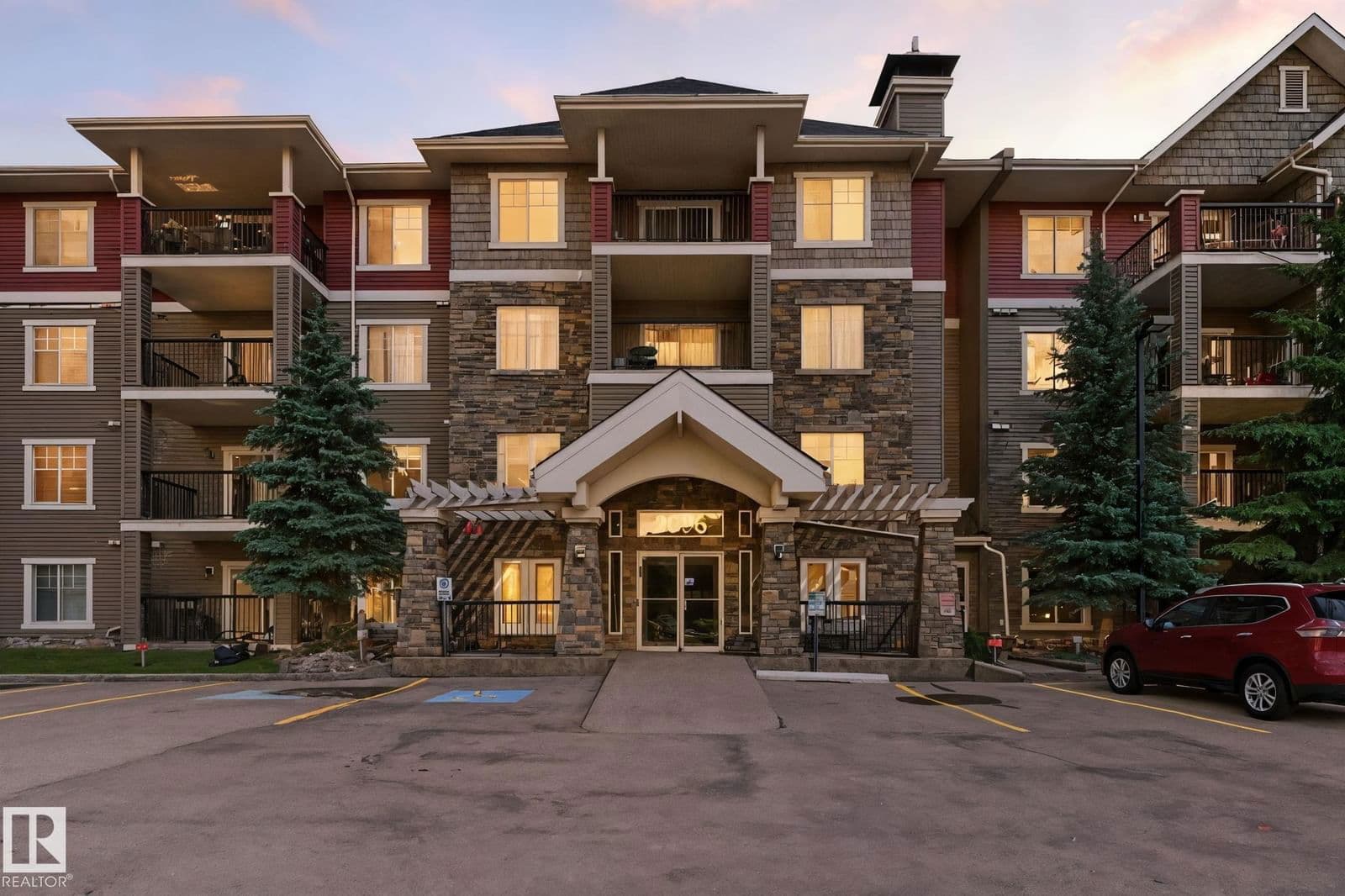 Sold property in Blackmud Creek