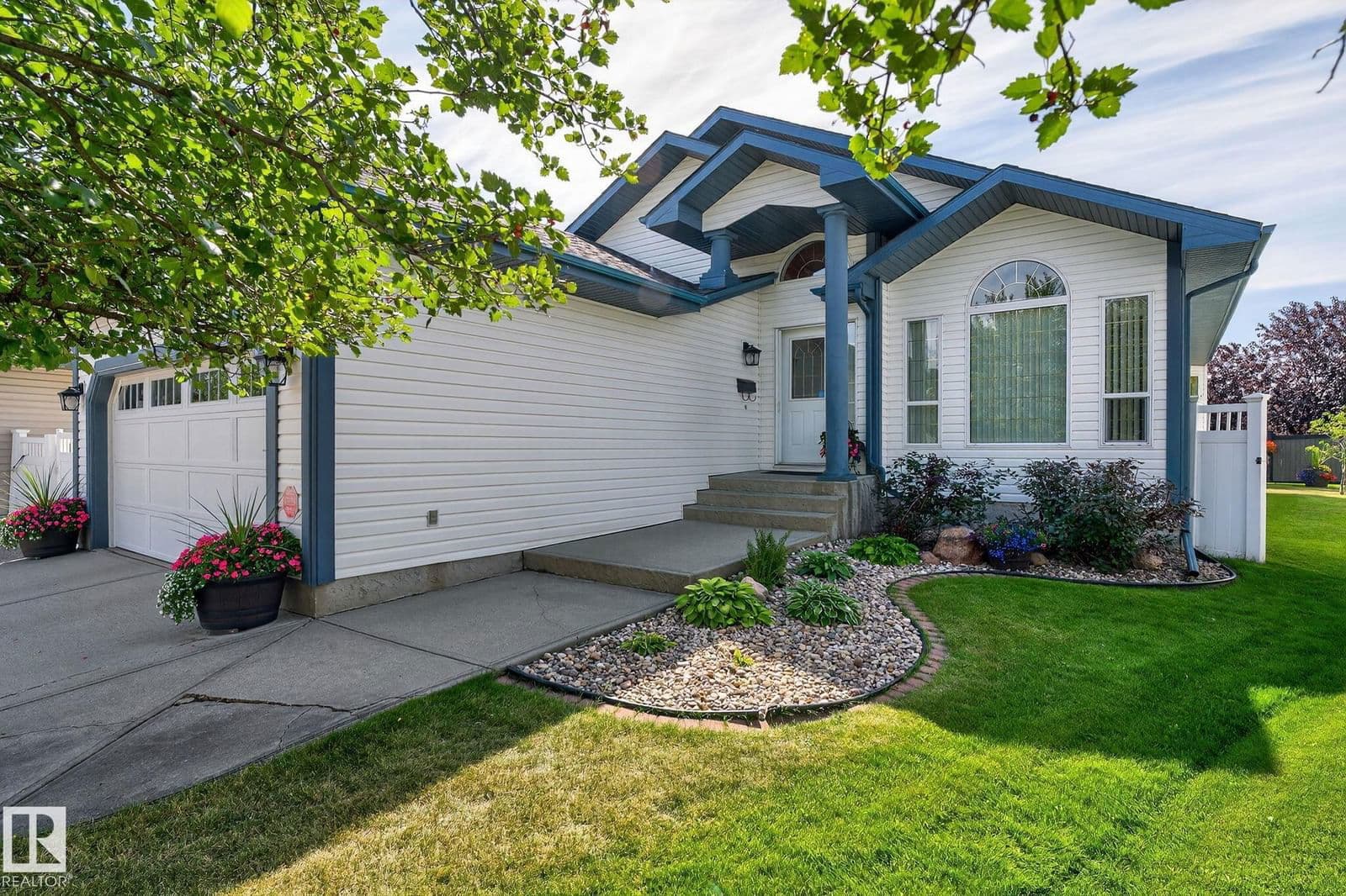 Sold property in Belle Rive