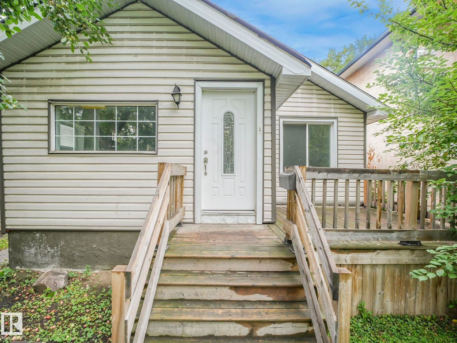 Sold property in Spruce Avenue