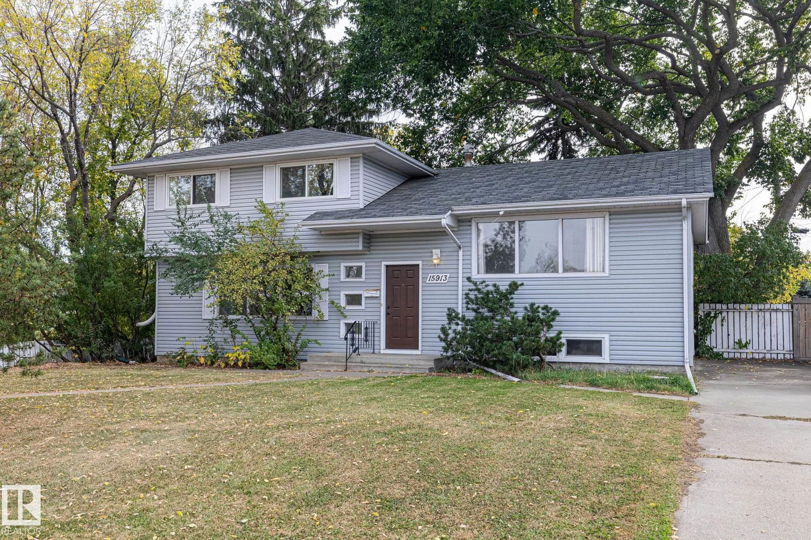 Sold property in Meadowlark Park (Edmonton)