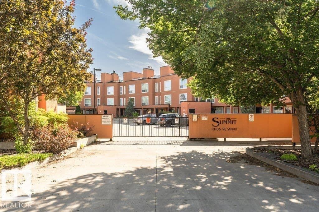 Sold property in Riverdale