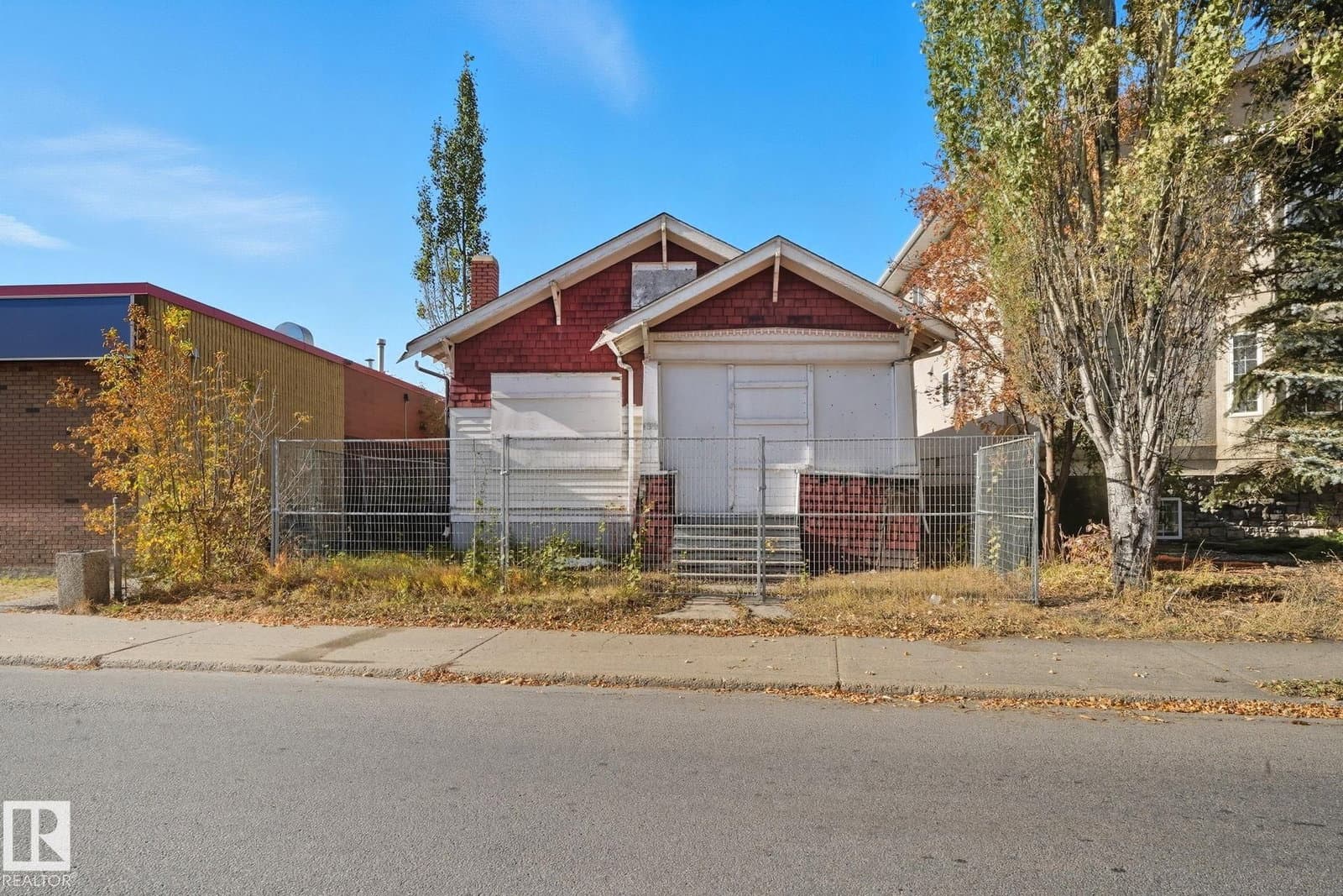 Sold property in Spruce Avenue