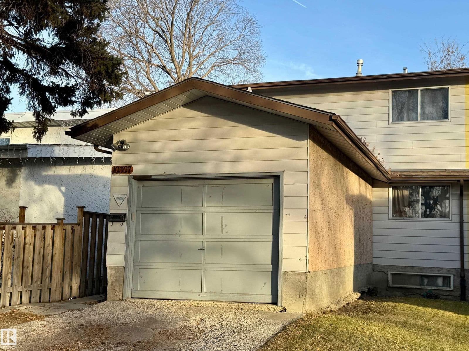Sold property in Canora