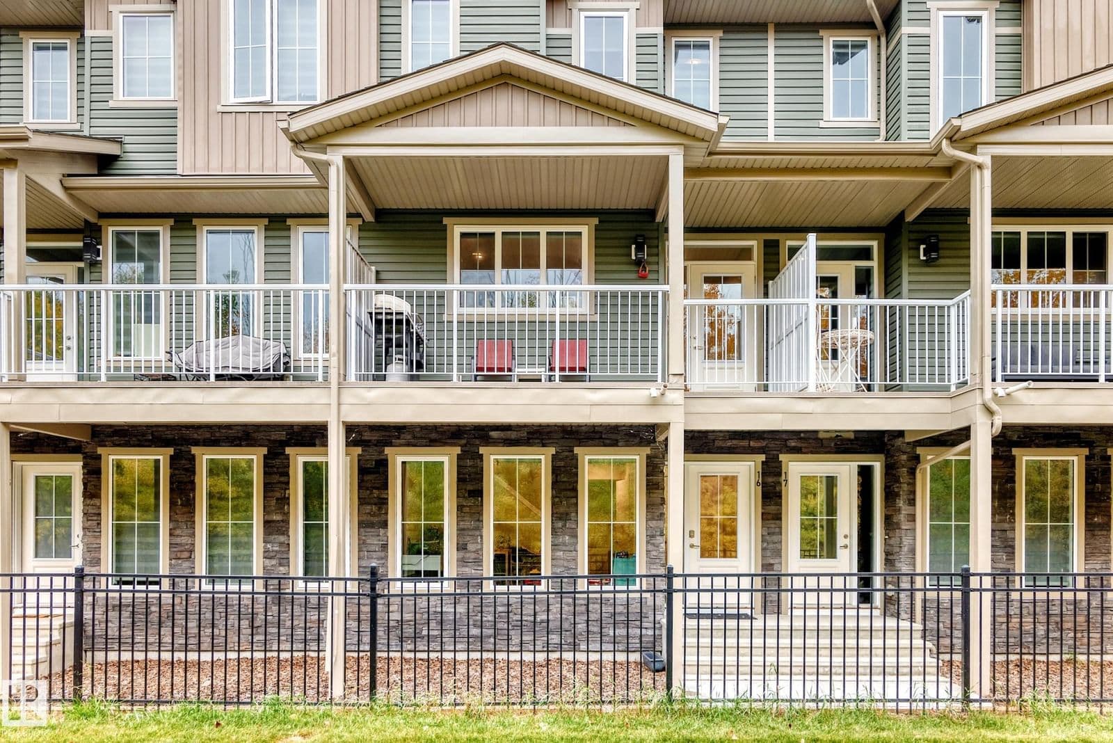 Sold property in Graydon Hill