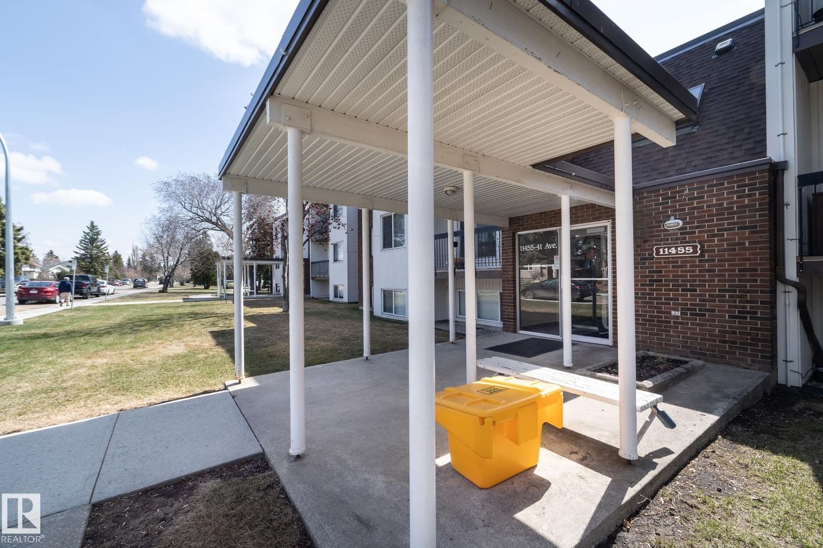 Sold property in Royal Gardens (Edmonton)
