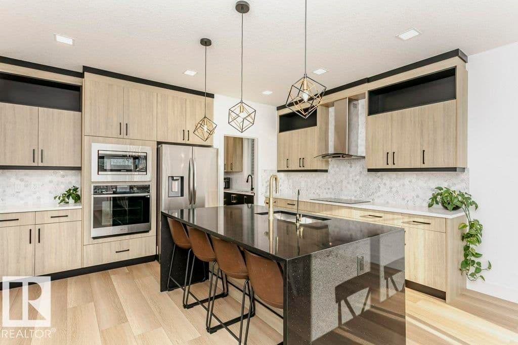 Sold property in Maple Crest