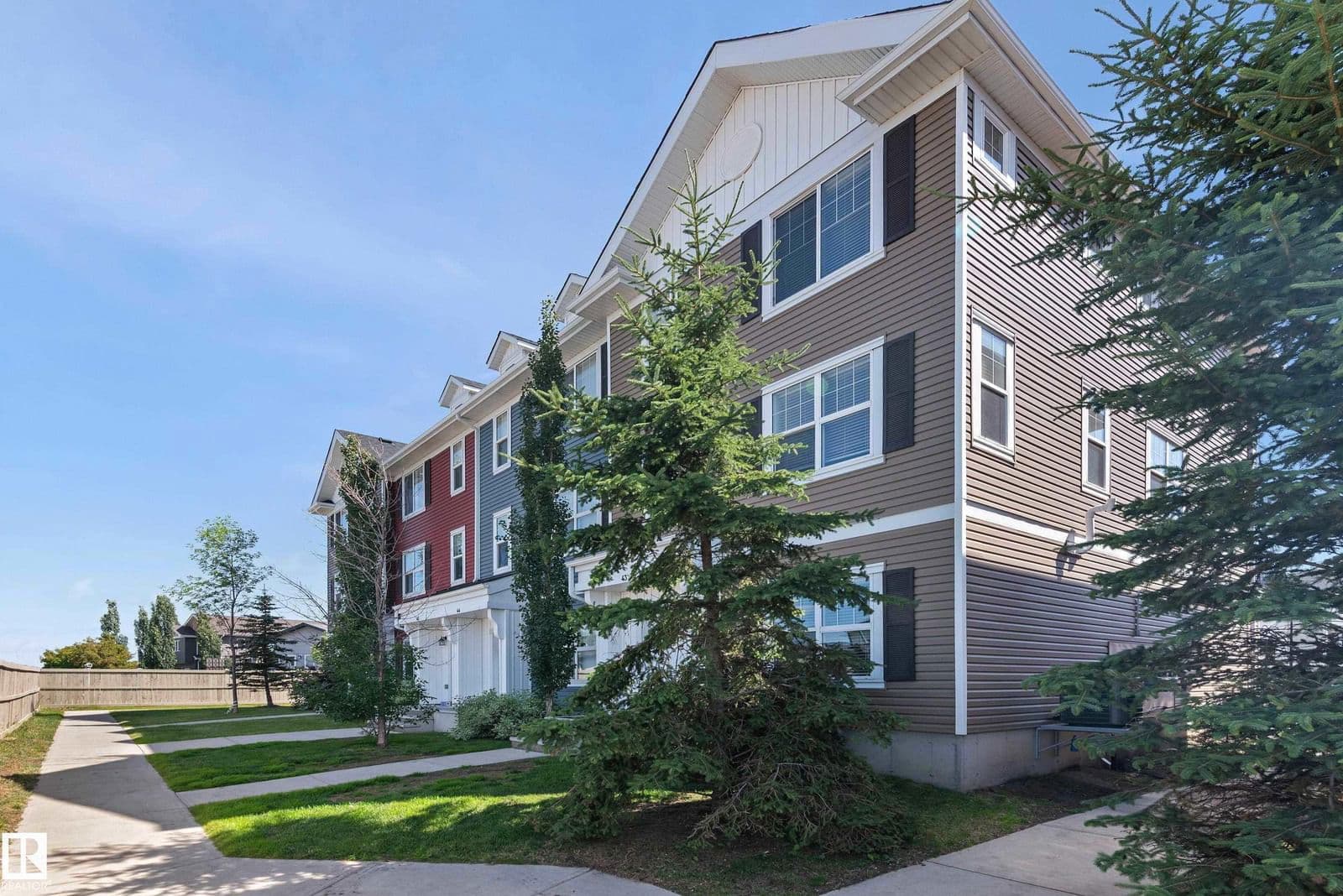 Sold property in Crystallina Nera West