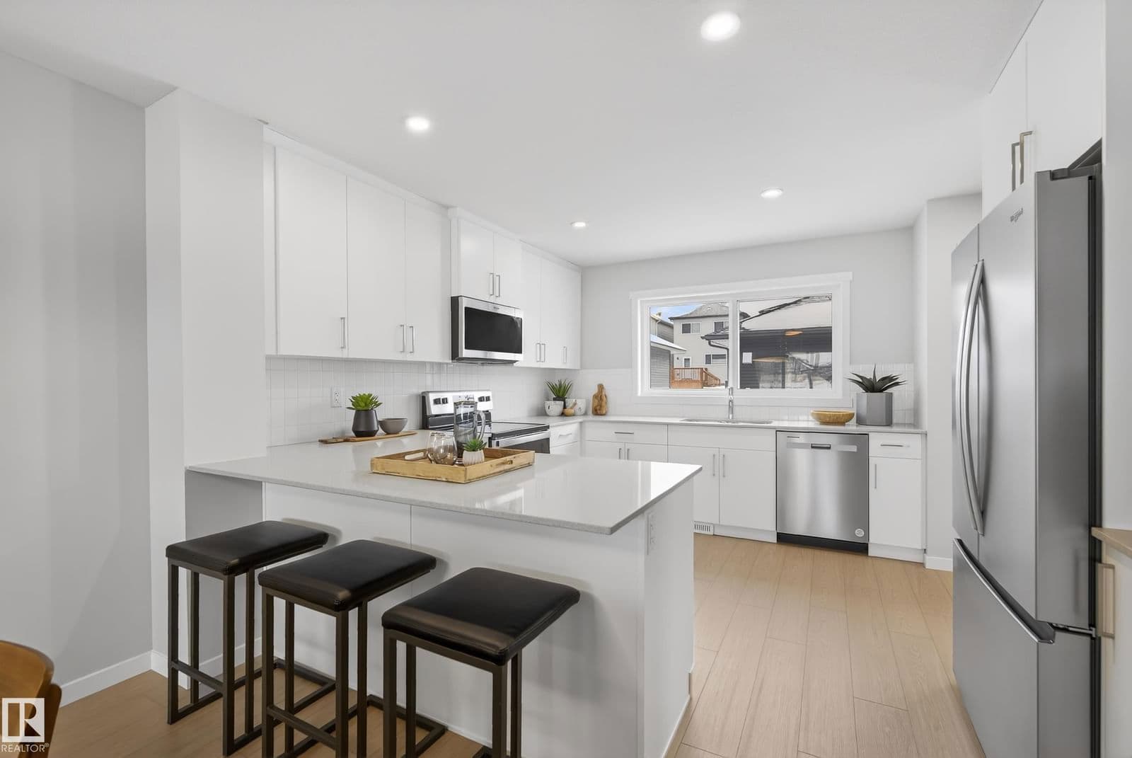 Sold property in Crystallina Nera East