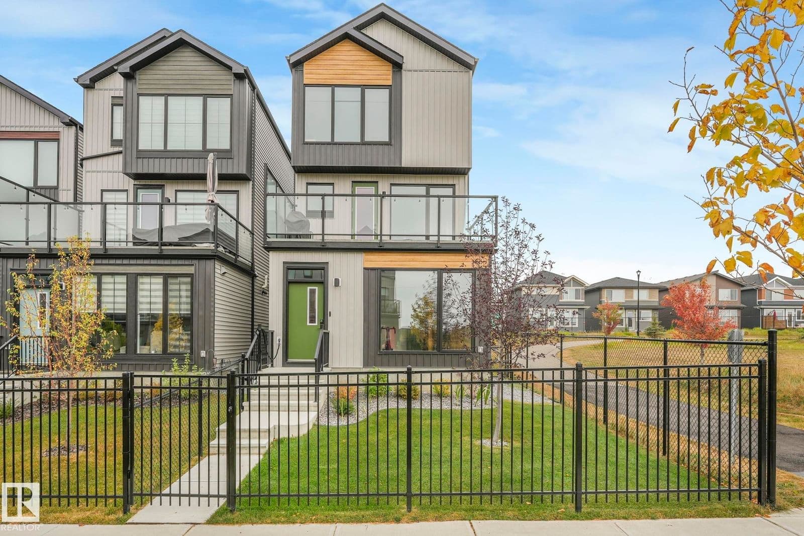 Sold property in Charlesworth