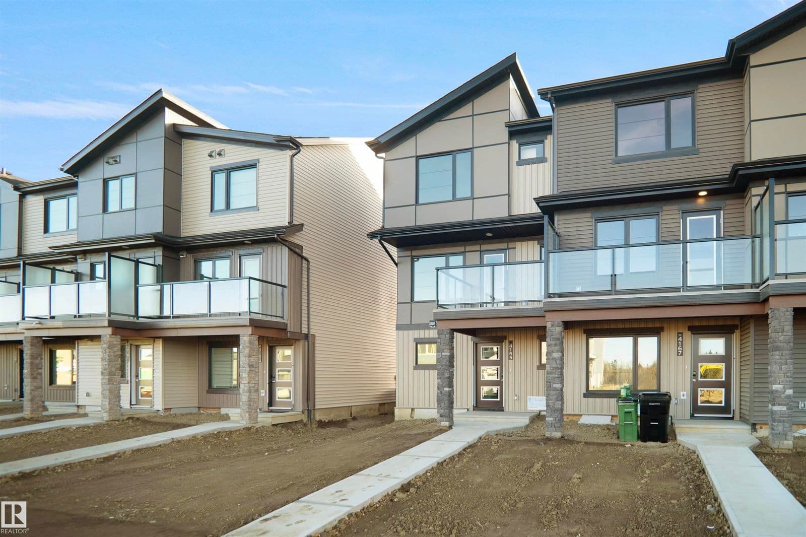 Sold property in Kinglet Gardens