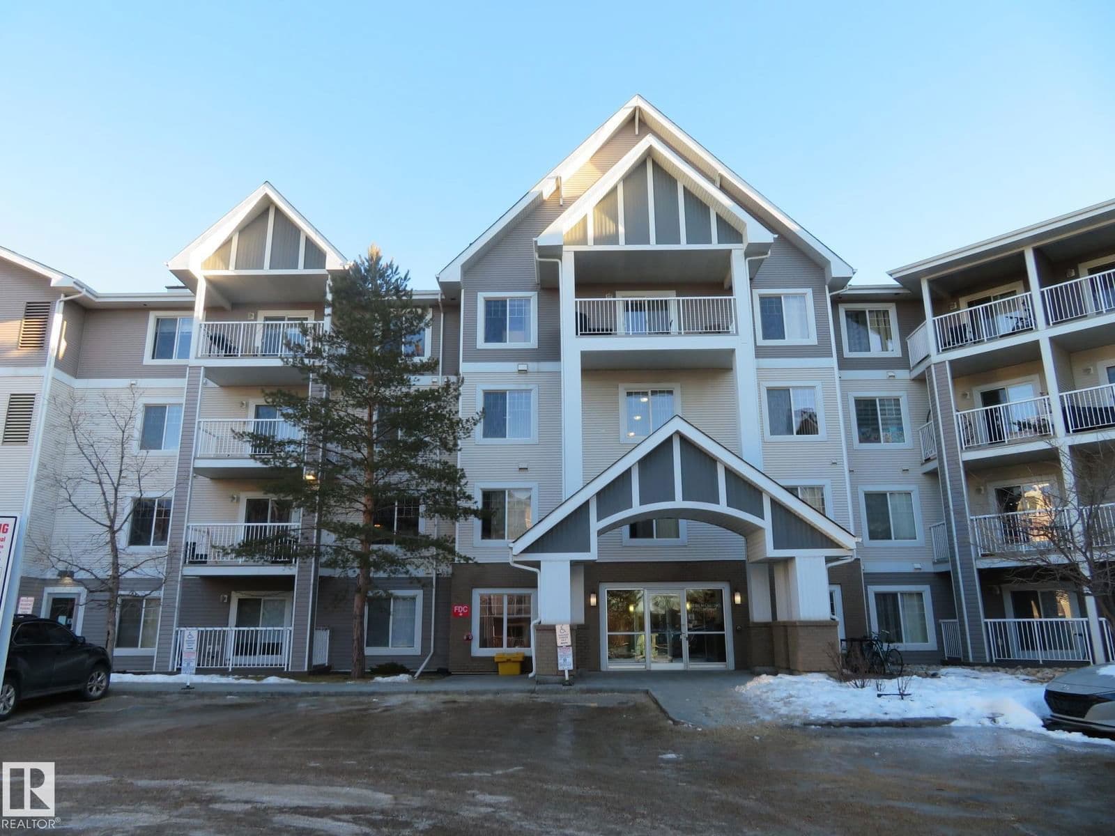 Sold property in Larkspur