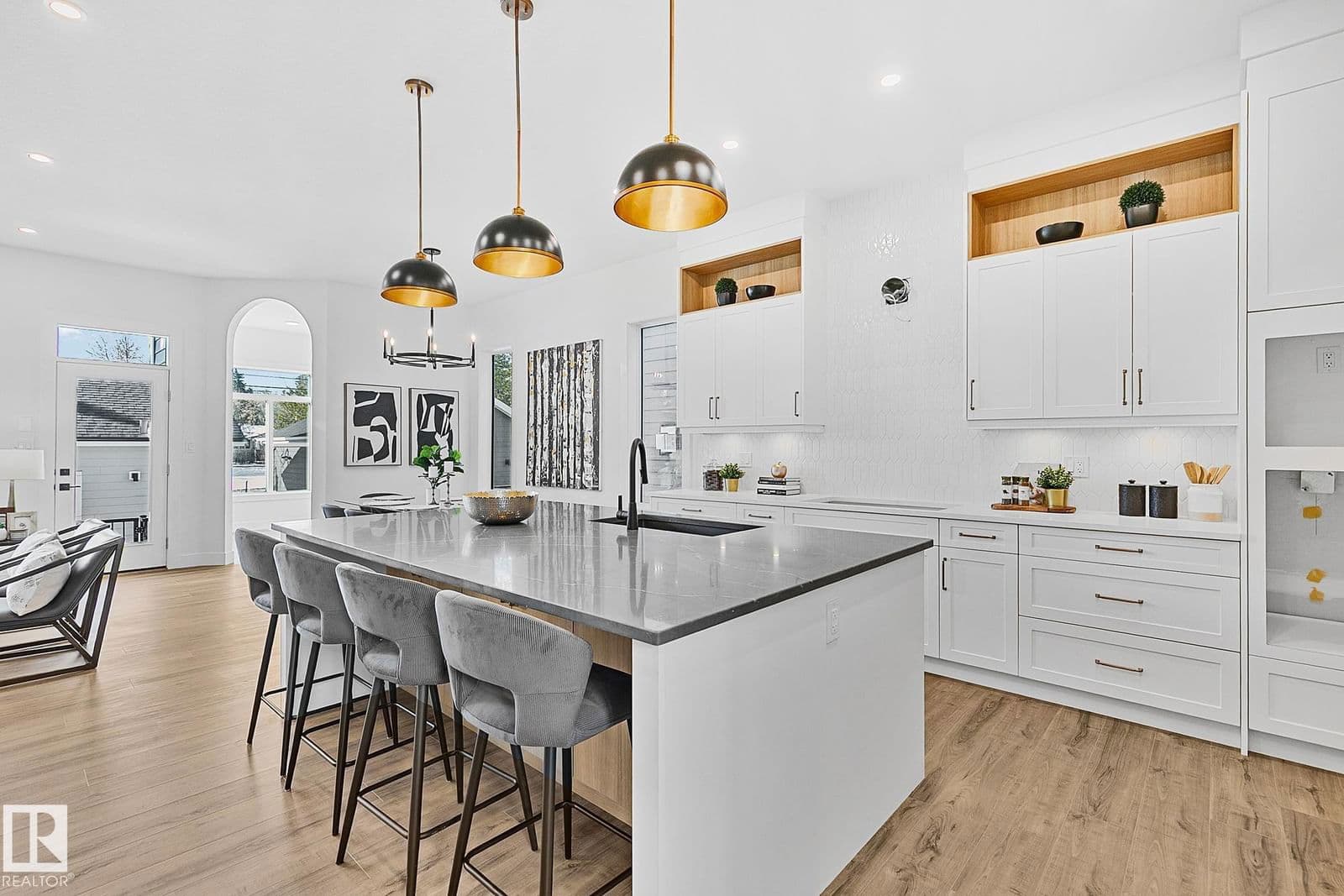 Sold property in Highlands (Edmonton)