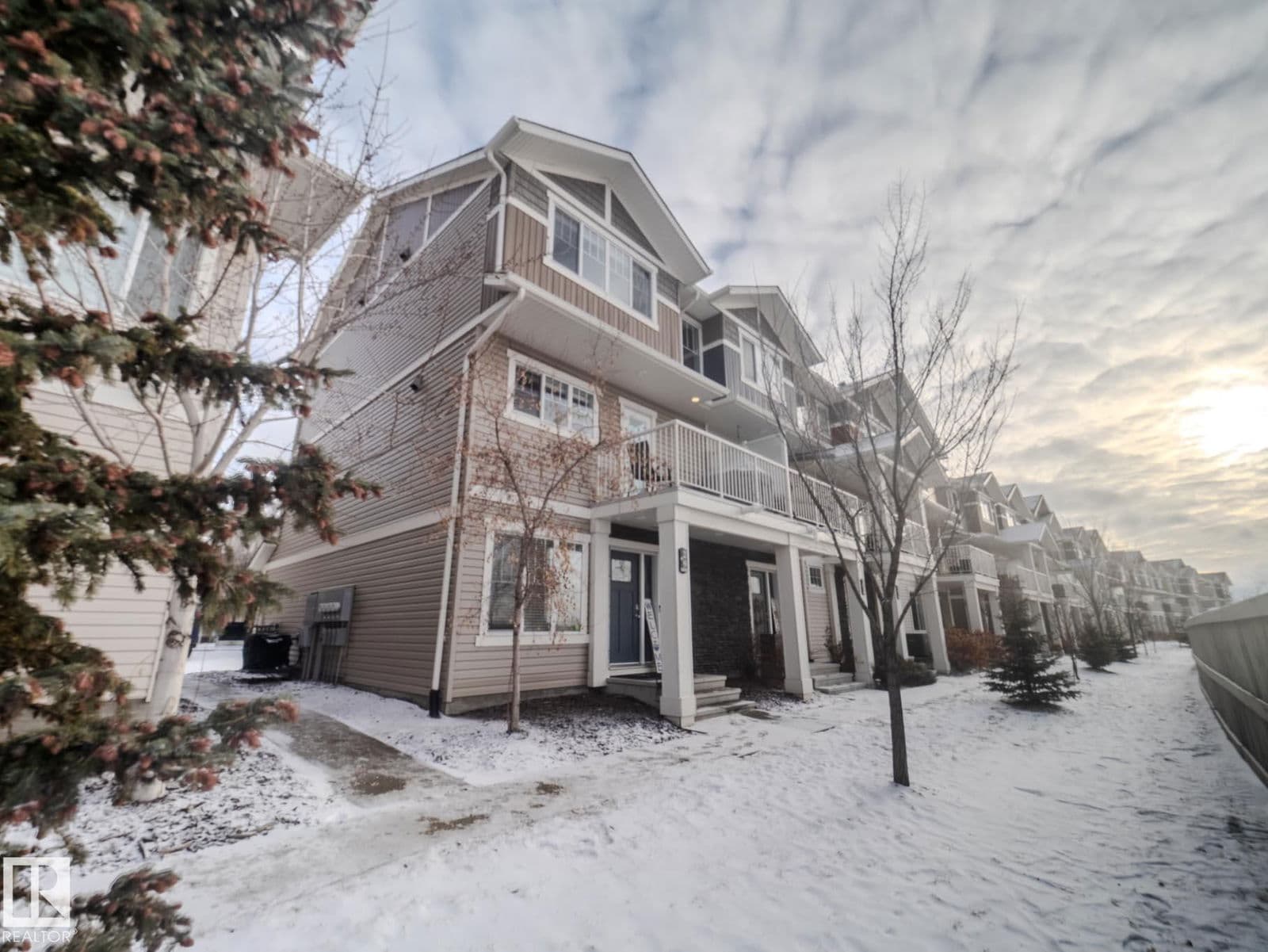 Sold property in Crystallina Nera West