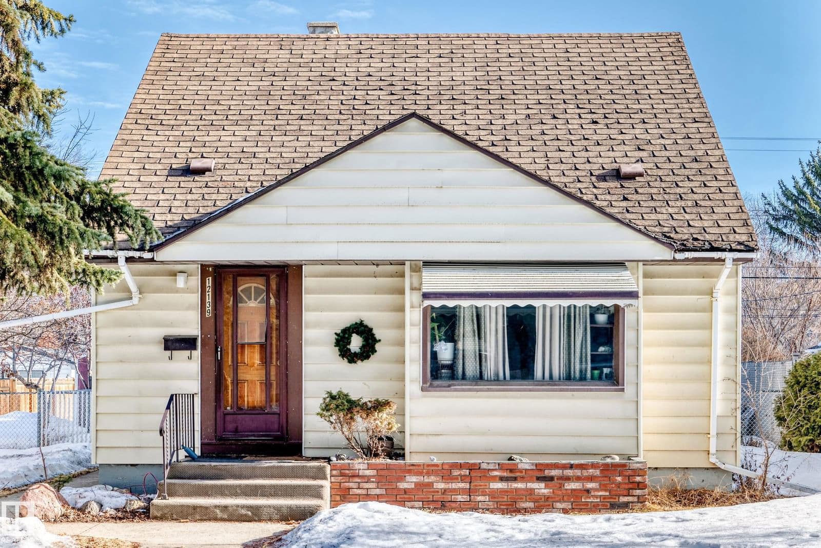 Sold property in Montrose (Edmonton)