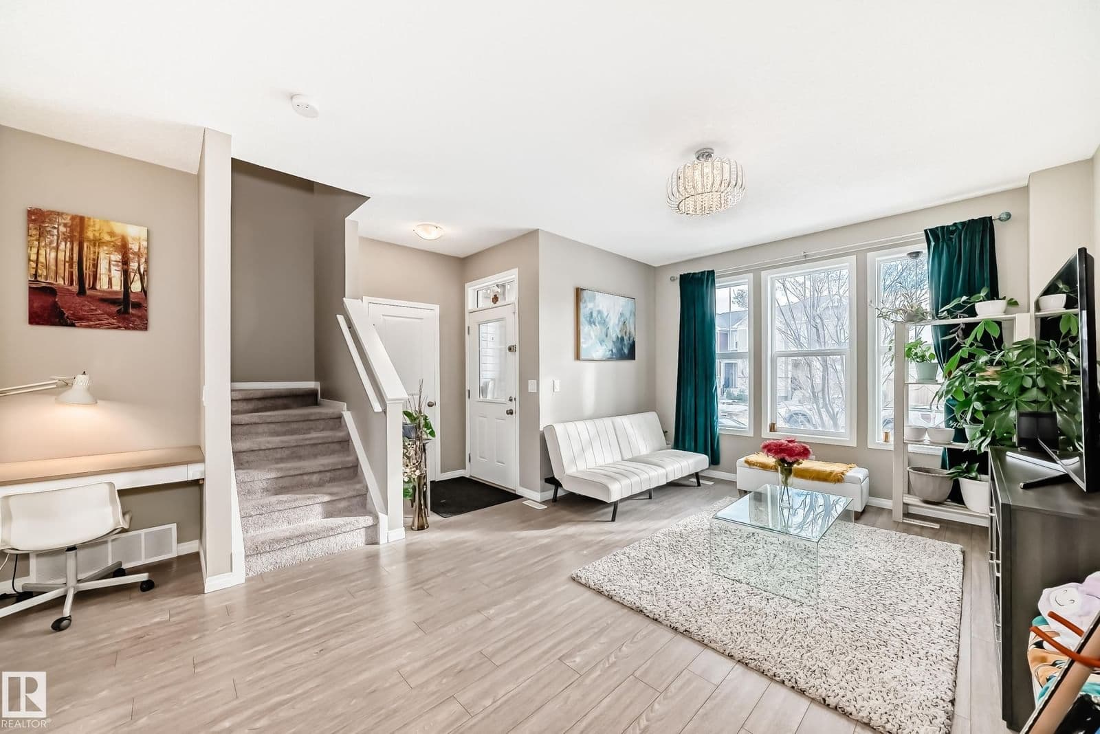 Sold property in Chappelle Area