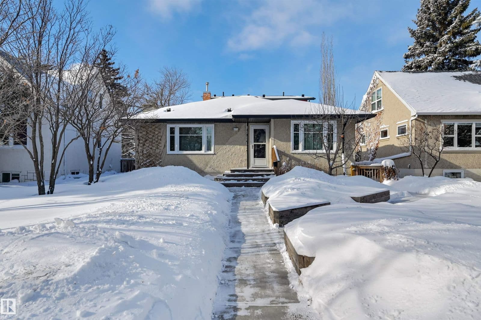 Sold property in Spruce Avenue