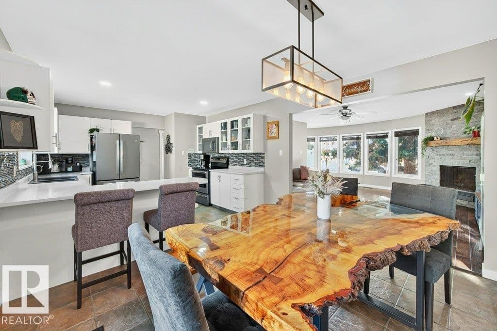 Sold property in Callingwood North