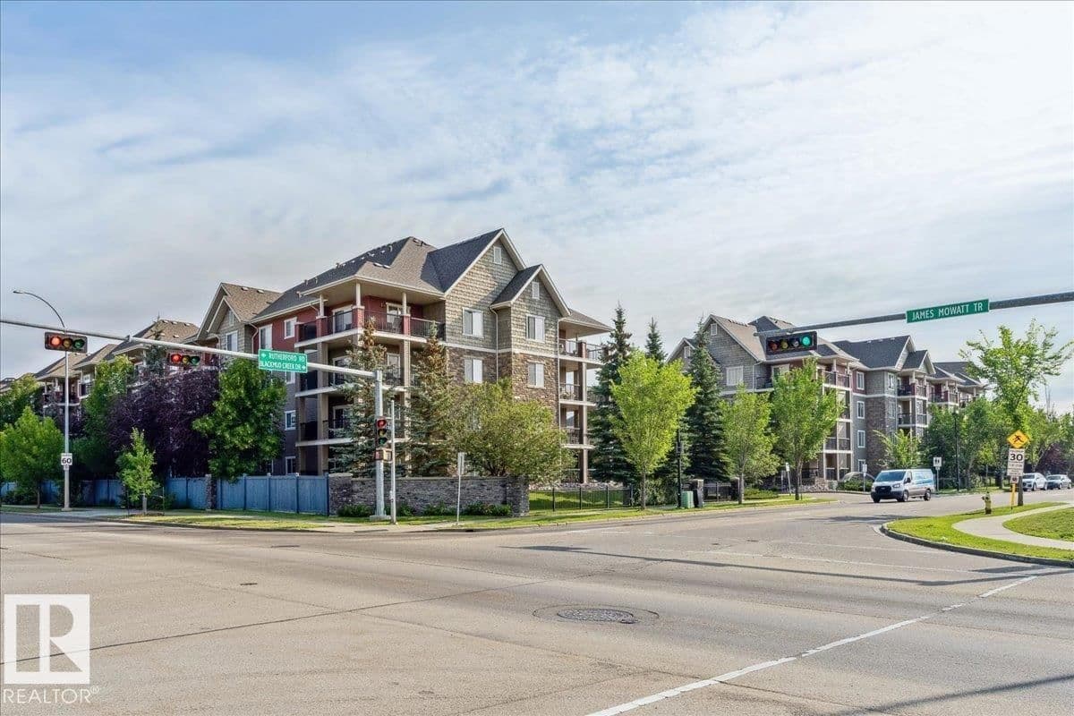 Sold property in Blackmud Creek