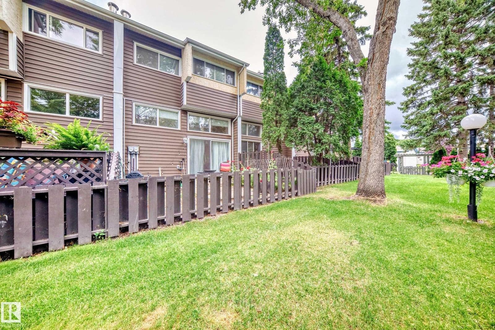 Sold property in Michaels Park