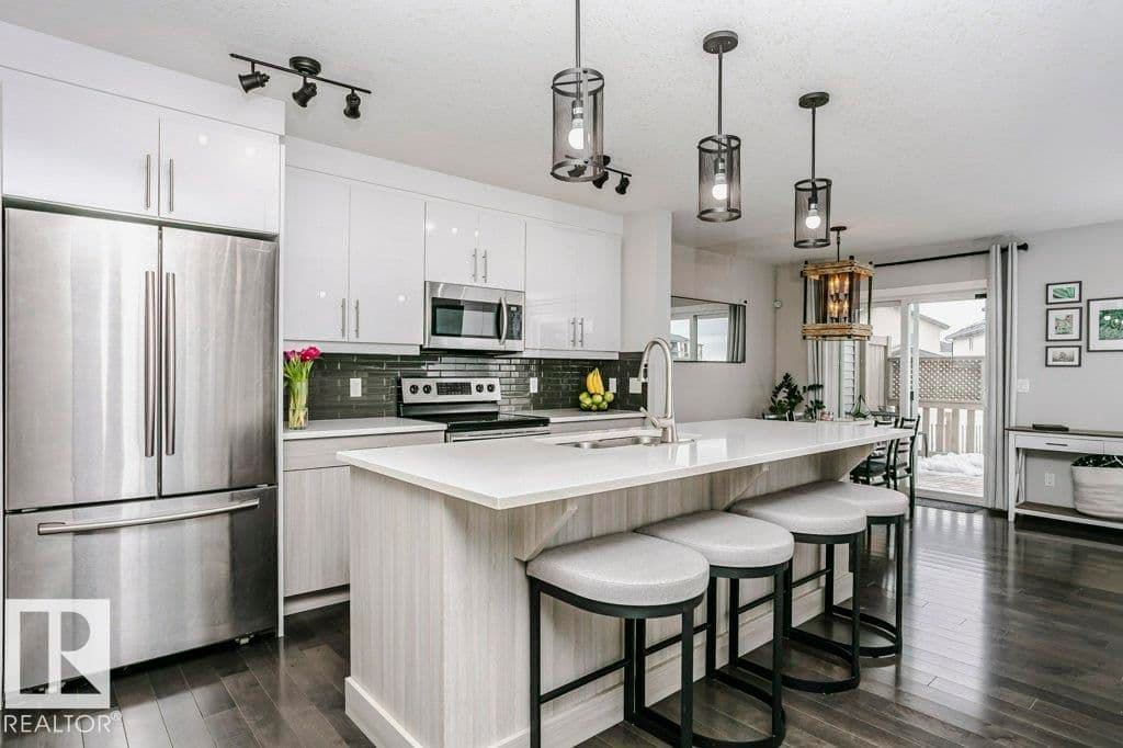 Sold property in Chappelle Area