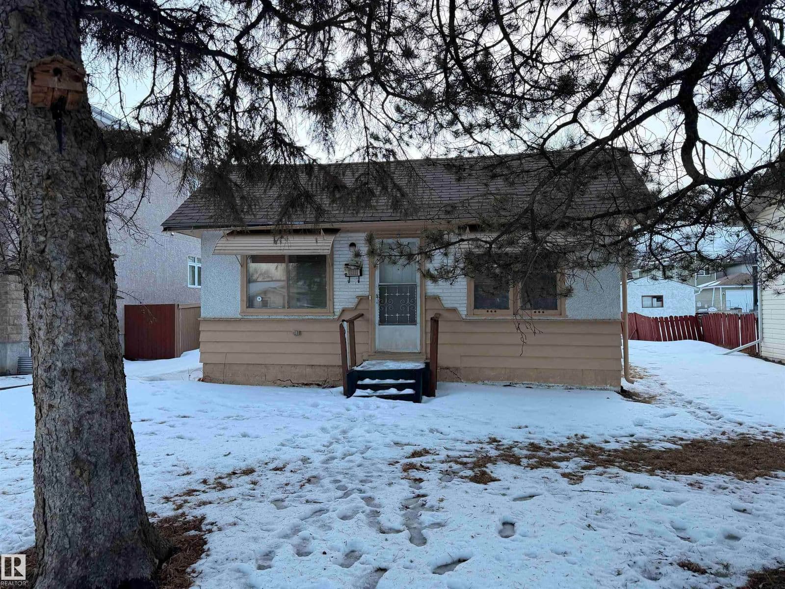 Sold property in West Jasper Place