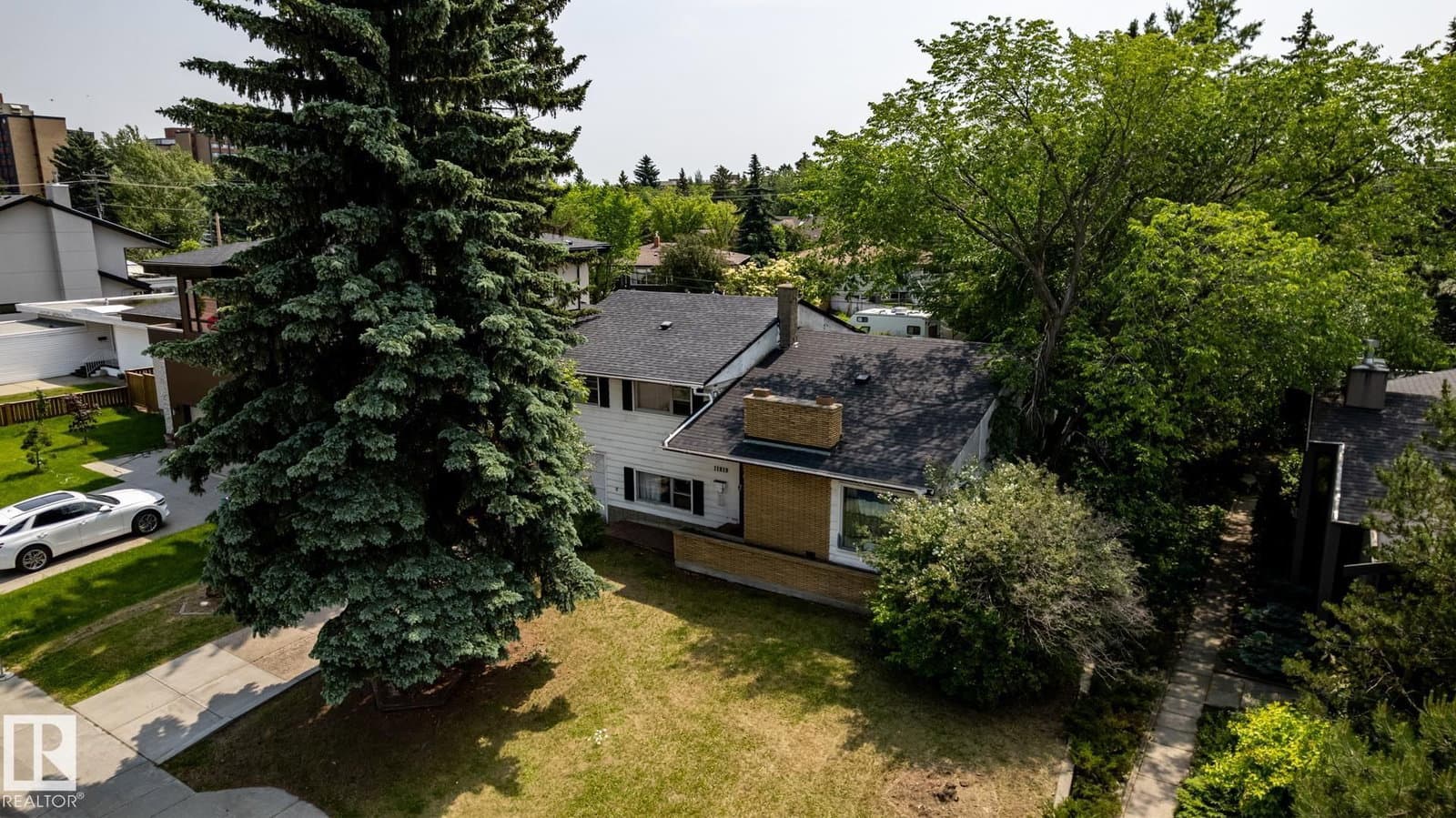 Sold property in Windsor Park (Edmonton)
