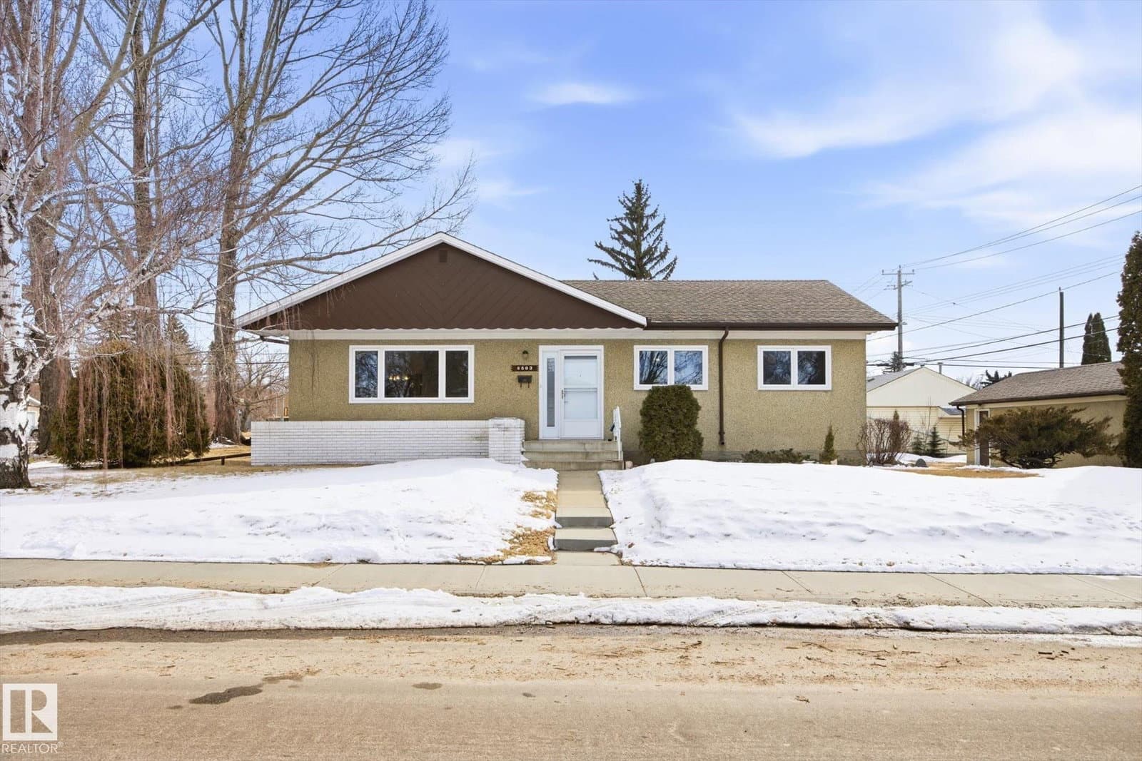 Sold property in Capilano