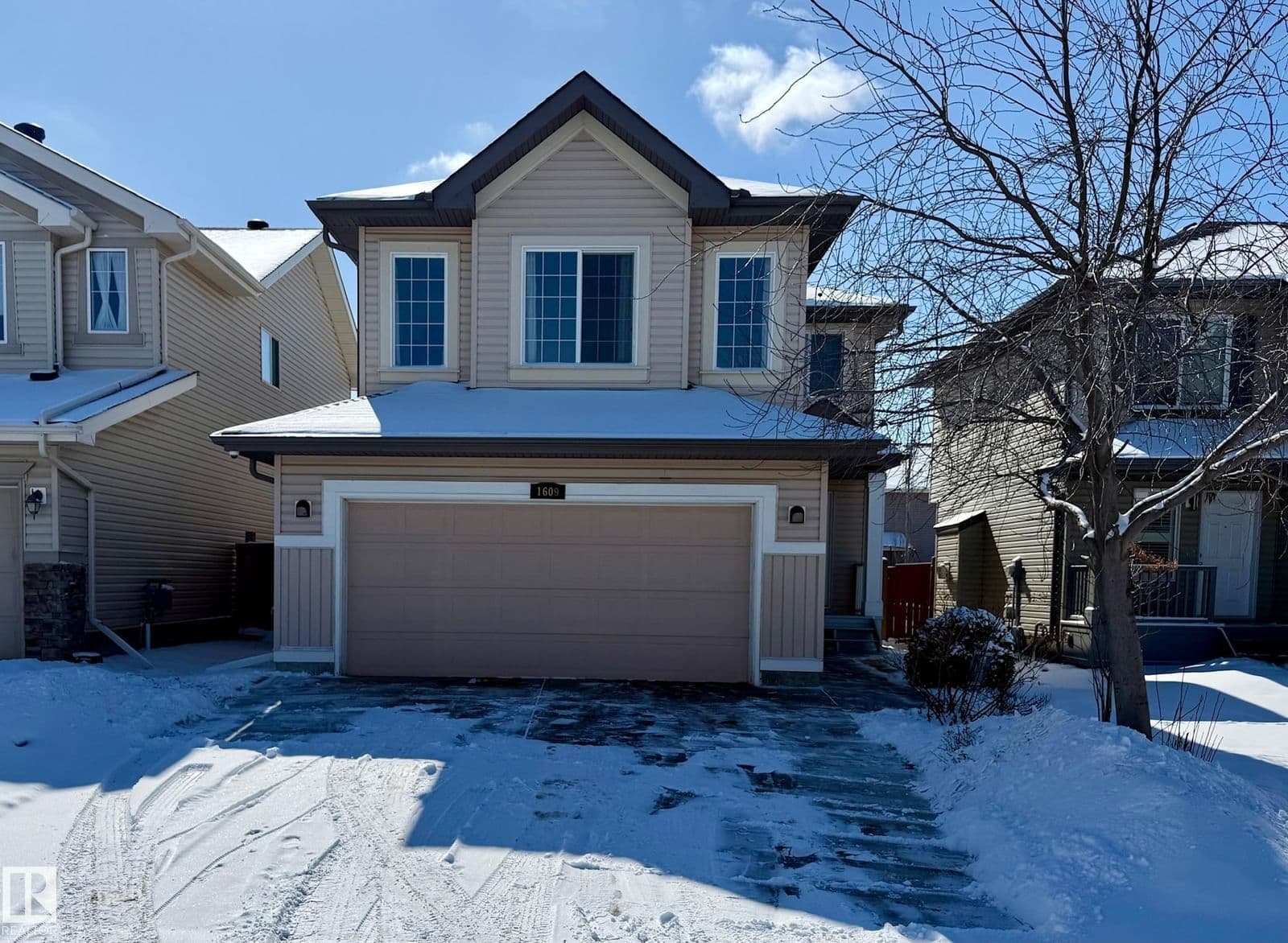 Sold property in Hodgson