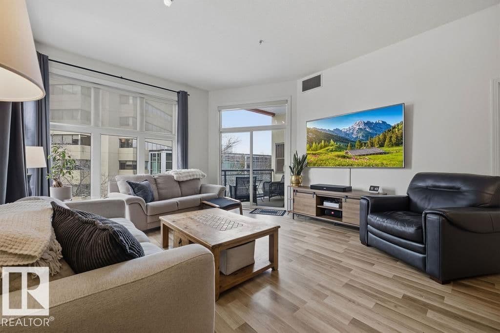 Sold property in Wîhkwêntôwin