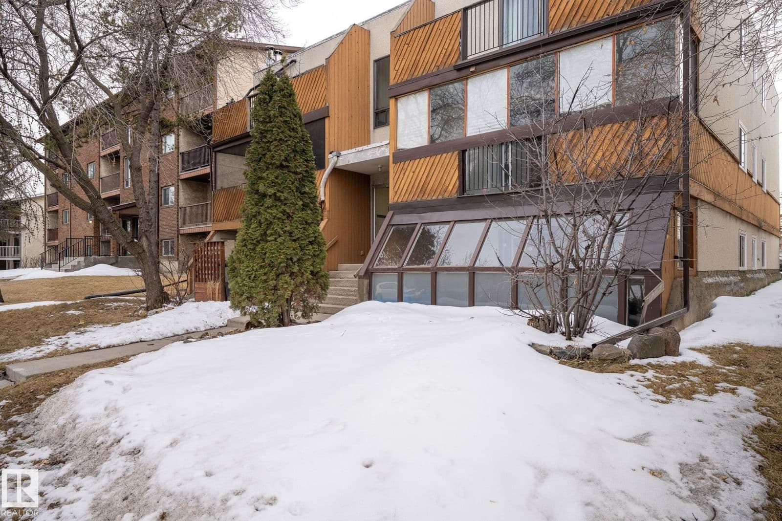 Sold property in Jasper Park