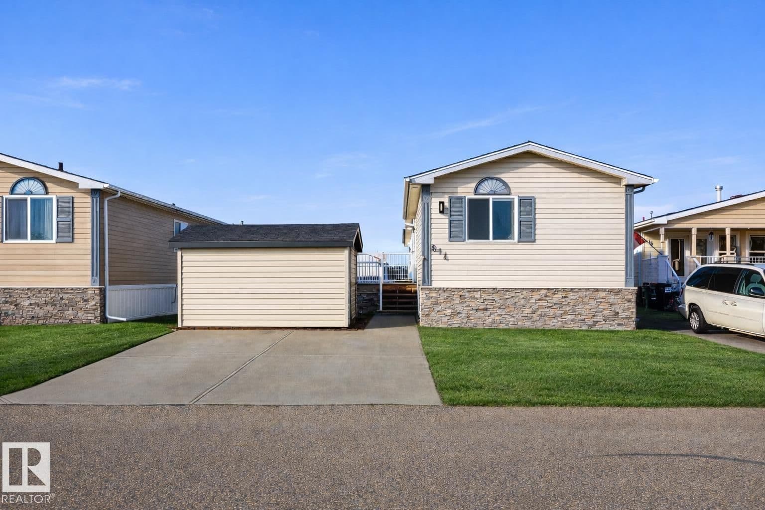 Sold property in Maple Ridge (Edmonton)