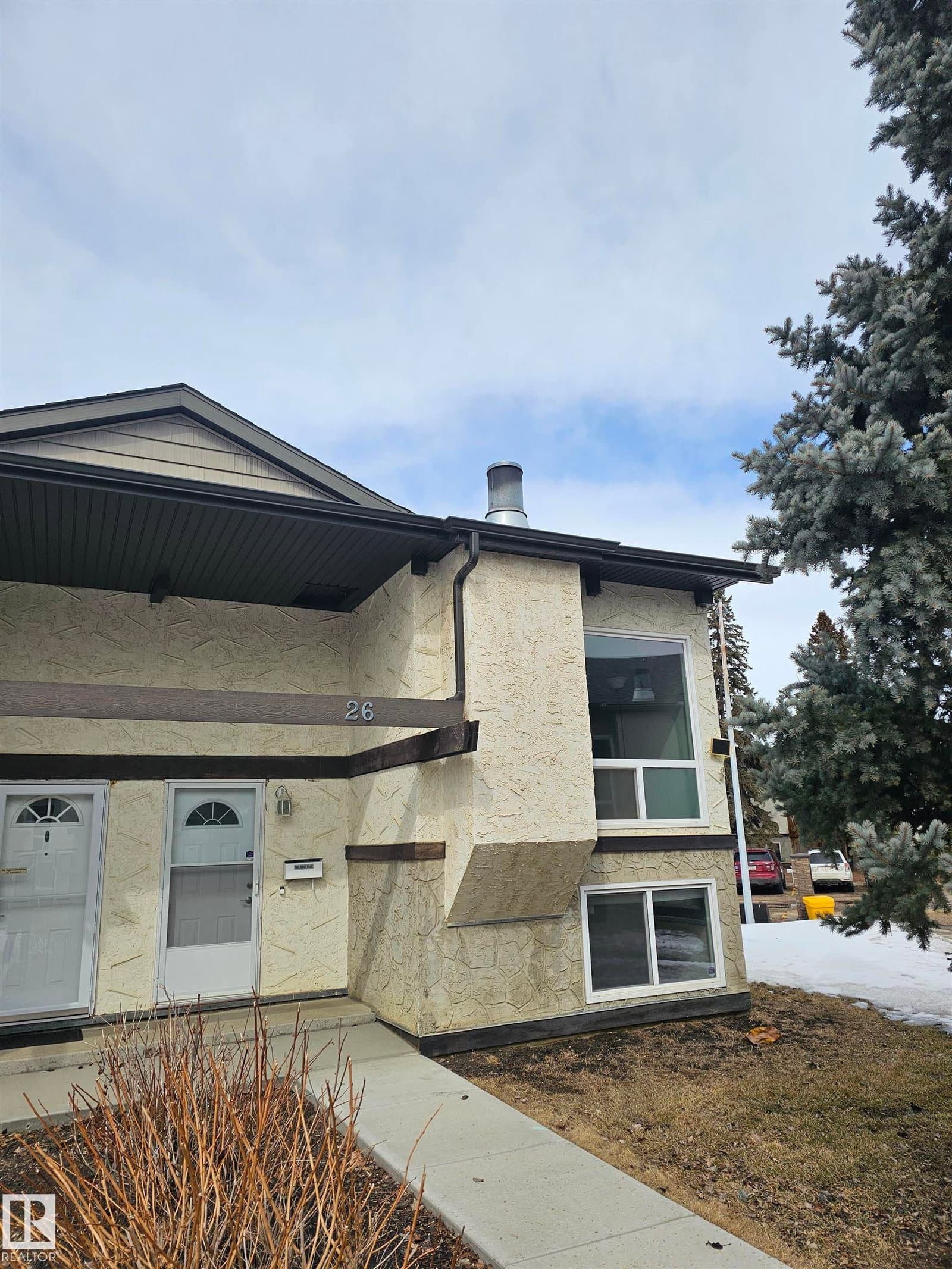 Sold property in Caernarvon
