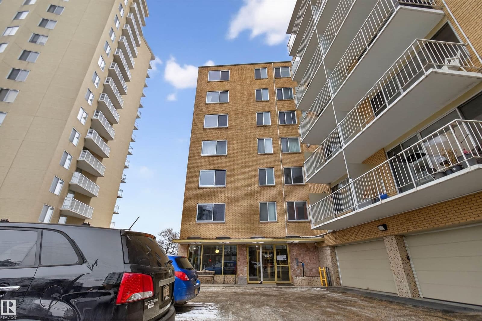 Sold property in Wîhkwêntôwin