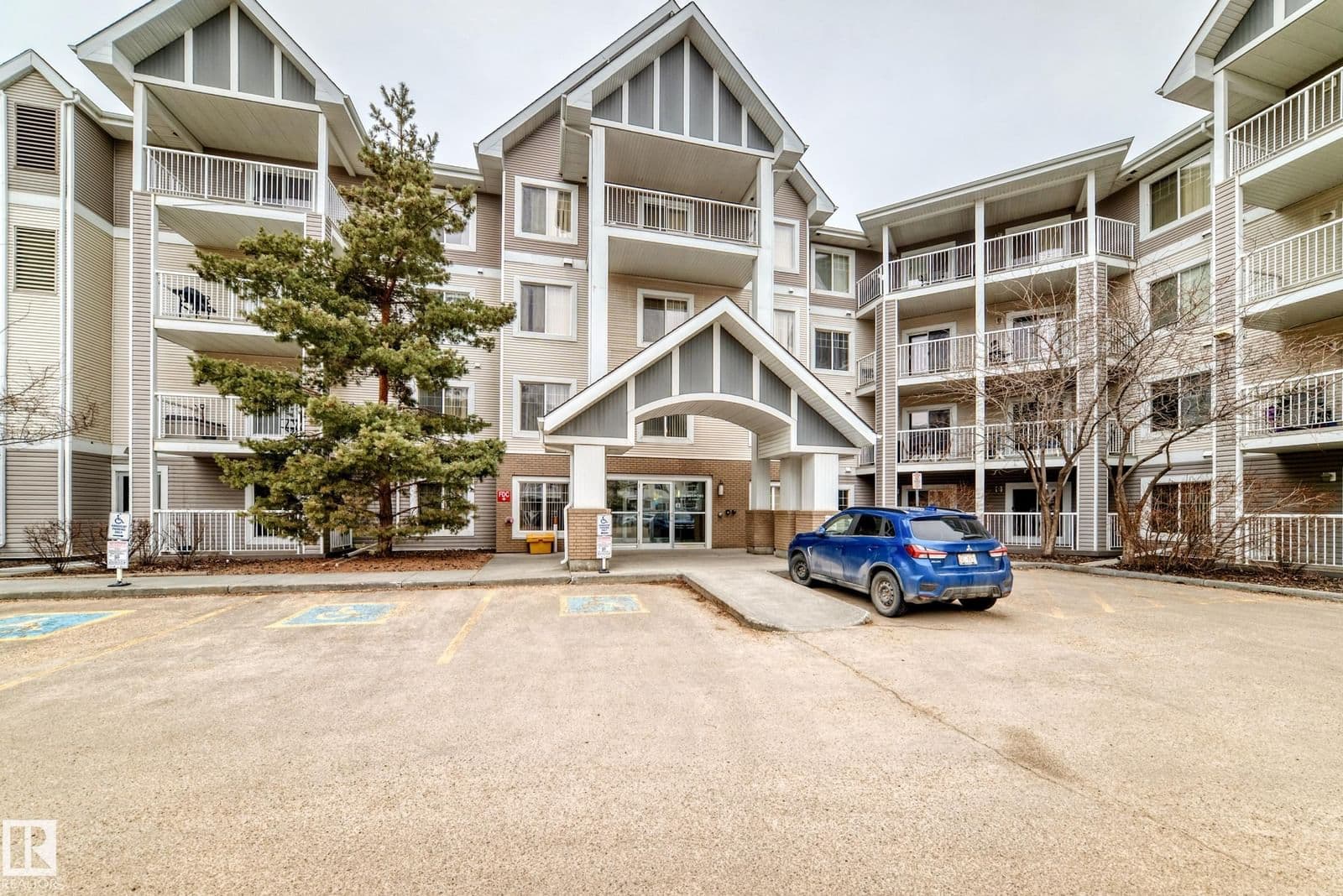 Sold property in Larkspur