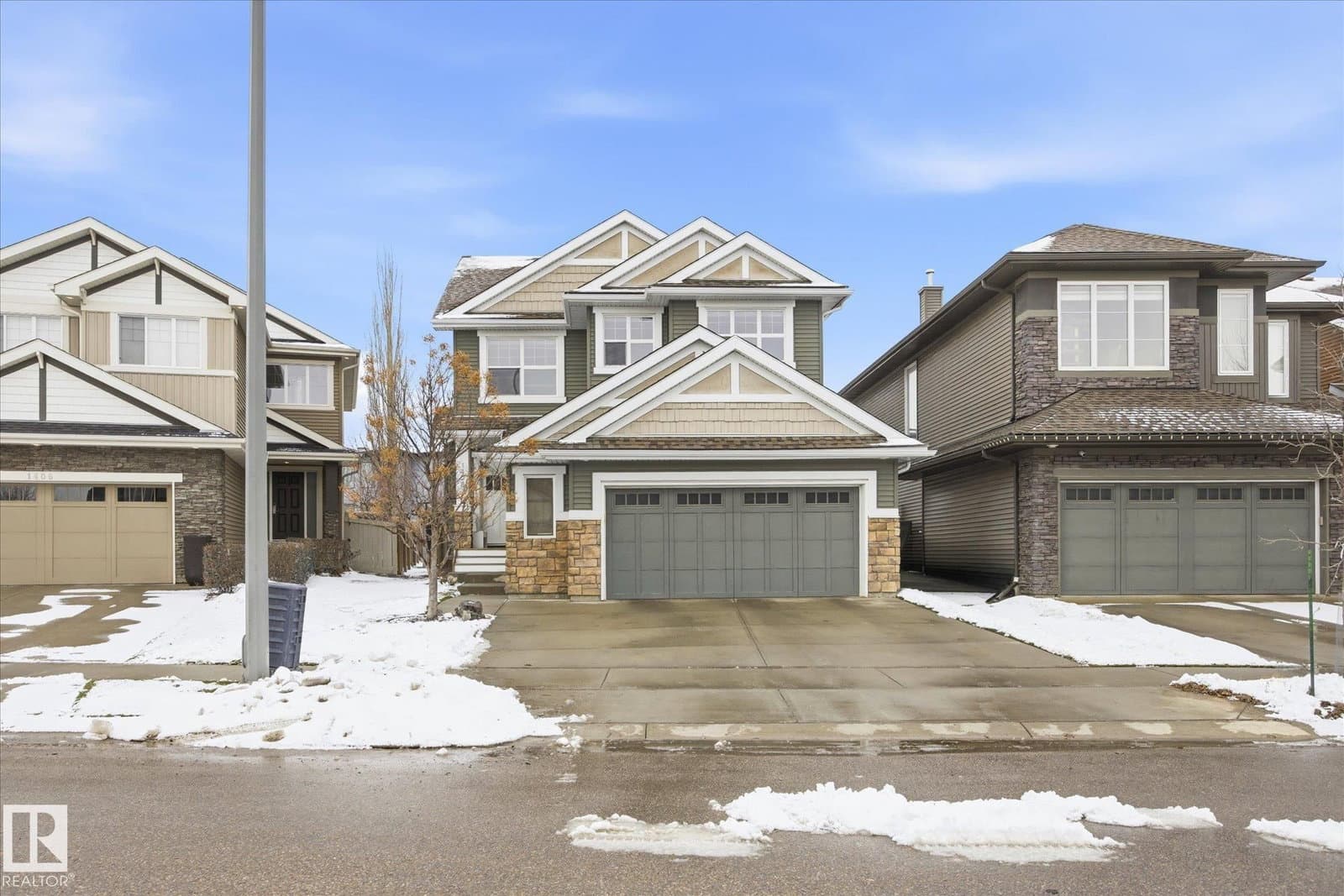 Sold property in Cameron Heights (Edmonton)