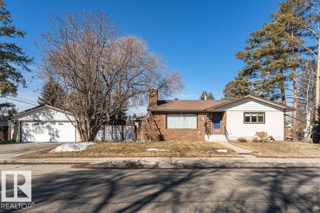 Sold property in Greenfield