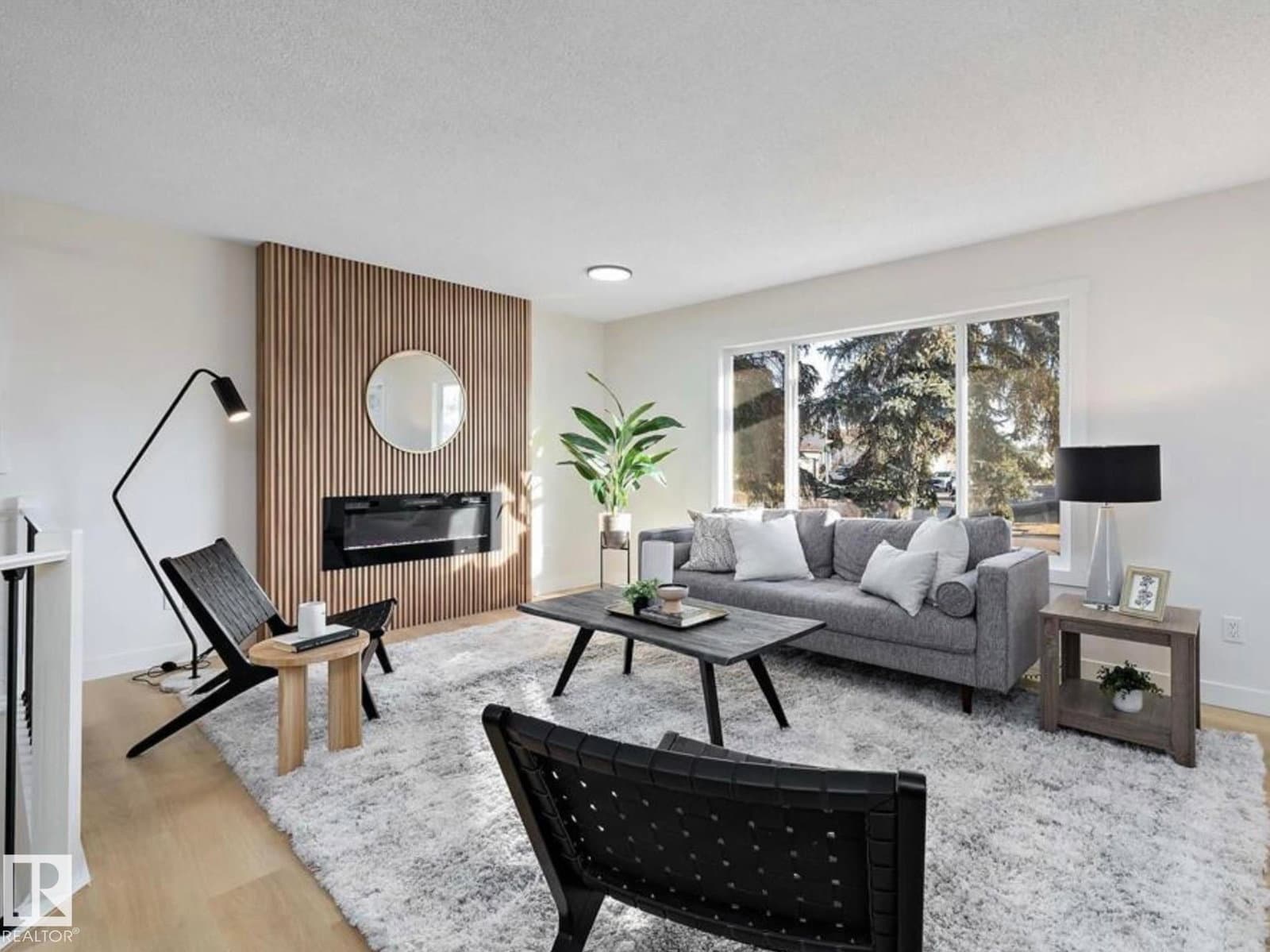 Sold property in Caernarvon